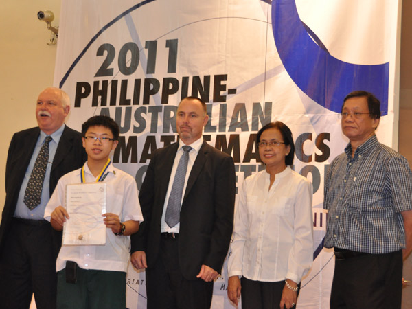 Filipino teen gets perfect score in 2011 Aussie math contest