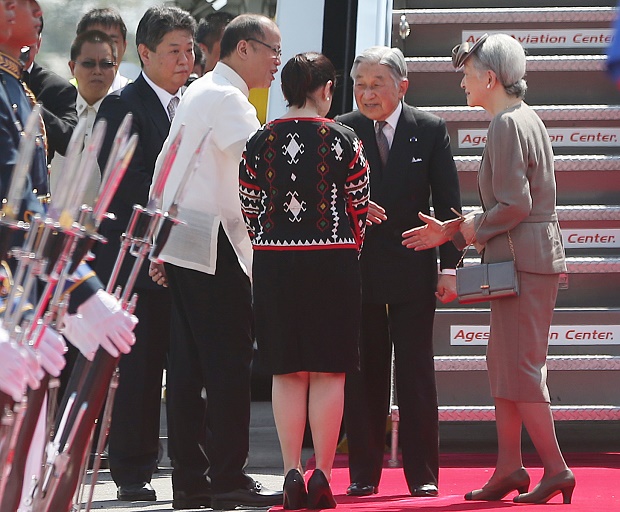 JANUARY 30, 2016 Japan's Emperor Akihito and Empress Michiko exchange pleasantries with President Aquino and President sister Pinky during the departure ceremony at the AGES Hangar, Balagbag ramp, Ninoy Aquino International Airport in Pasay City to conclude their five-day state visit to the Philippines. The royal couple paid respects at memorials for both the Philippine and the Japanese war dead. EDWIN BACASMAS