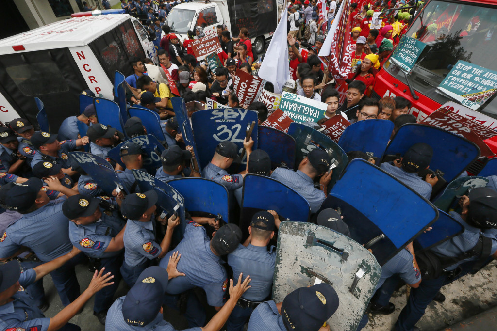 Philippines US Violent Protest