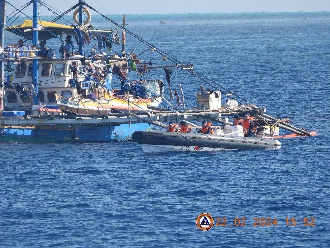 100 Civilian Fishing Boats To Join Scarborough Shoal Convoy