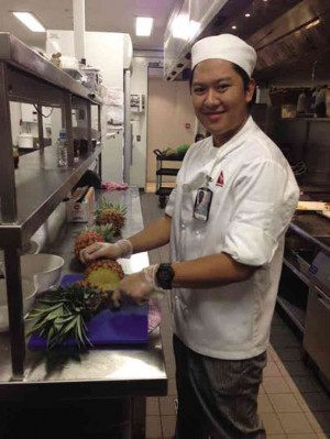 THE TWENTYSOMETHING studied  Culinary Arts at  International School of Hotel and Management in Quezon City. 