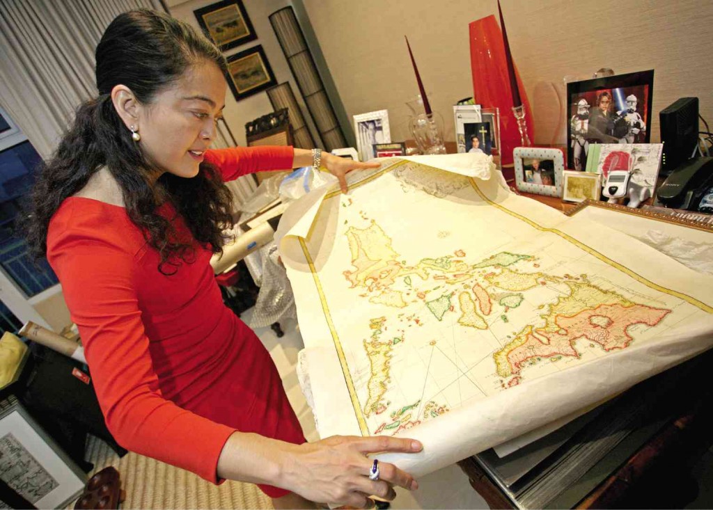  MAPPING THE TRUTH Palace lawyer Anne Marie Corominas collects maps, 5 were included in the exhibit of Justice Antonio T. Carpio who  researched on China’s claim. KIMBERLY DELA CRUZ 