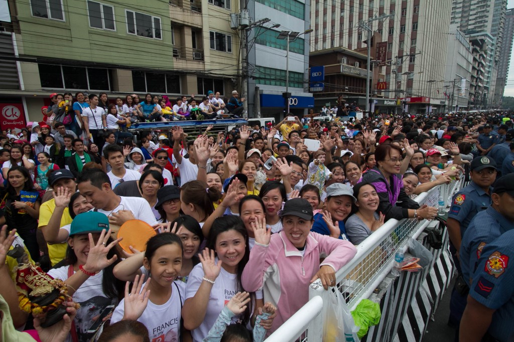 Pope Francis struck by Filipinos' genuine smiles, joy; reminds focus on
