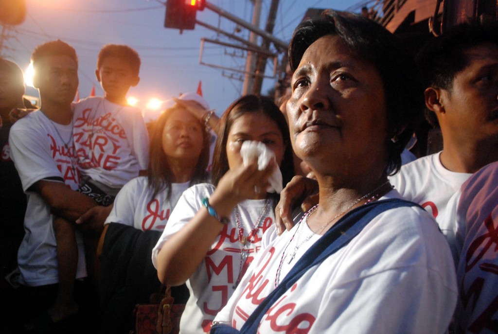 MARY JANE VELOSO/MAY 01,2015 Celia Veloso Mother of Mary Jane Veloso with her family speak during Labor day celebration at Mendiola in Manila (NEWS) INQUIRER PHOTO/ARNOLD ALMACEN