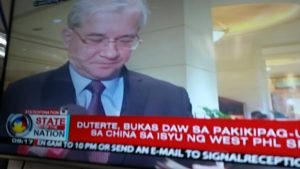 Russian Ambassador to the Philippines Igor Khovaev meets with incoming Philippine President Rodrigo Duterte on May 18, 2016. (Screengrab from State of the Nation, GMA News TV)