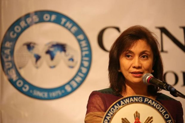 Philippines should not choose between US and China – Robredo