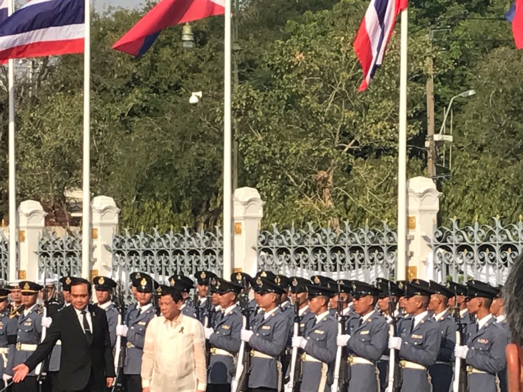 Thai Prime Minister Prayut Chan-o-cha welcomes President Rodrigo Duterte at the Thailand Government House in Bangkok. NESTOR CORRALES/INQUIRER.net