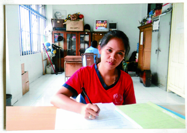 Mary Jane Veloso STORY: Clemency for Veloso sought after UAE pardons 3 Pinoys