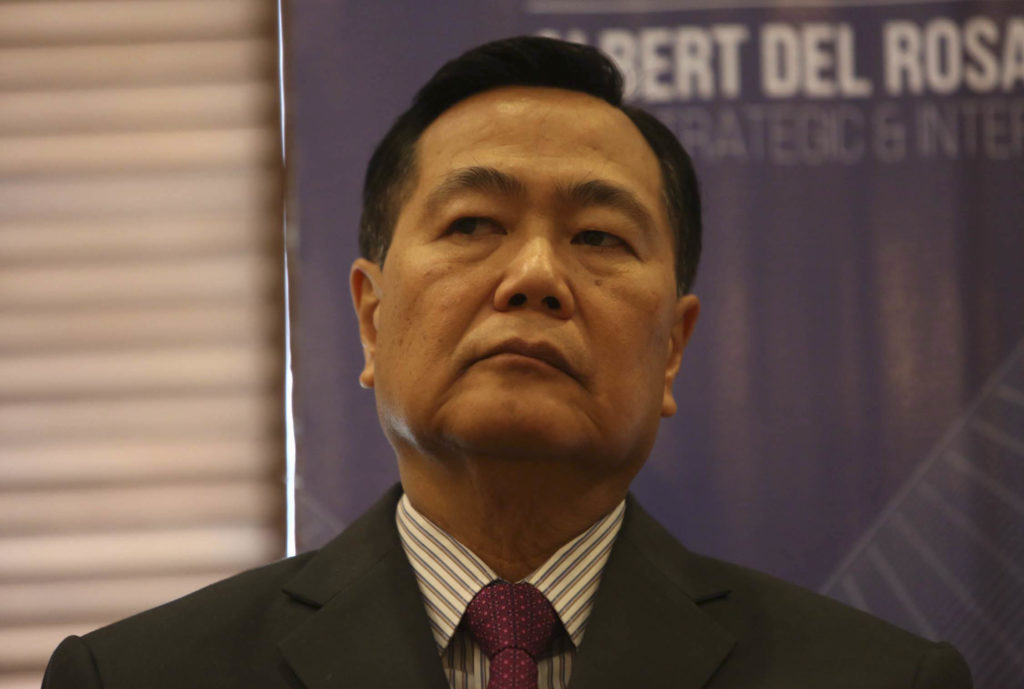 SolGen wants Carpio out of West Philippine Sea case