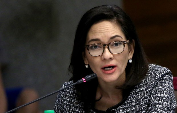 Hontiveros hits ‘made in China’ report on Recto Bank incident