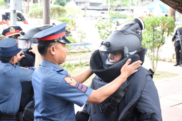 LOOK: PNP gets bomb suits, shields, helmets from Japan