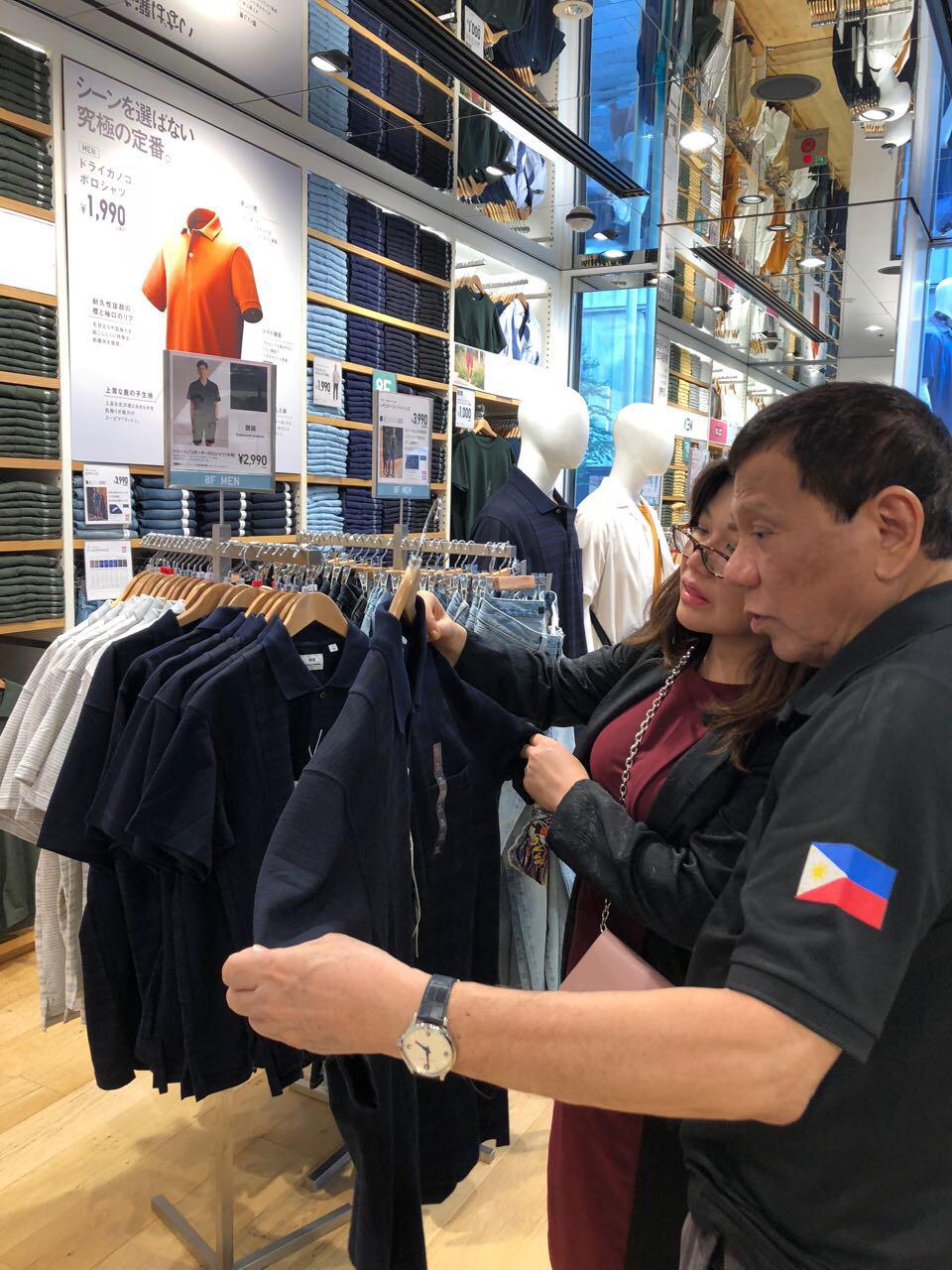 LOOK: Duterte goes shopping in Tokyo