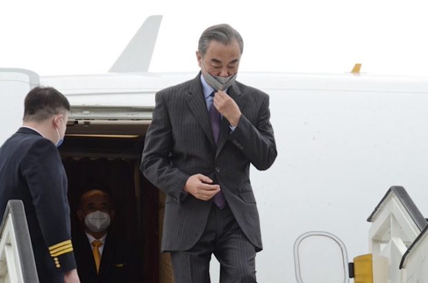  China Foreign Minister Wang Yi arrives in PH for official visit on January 15, 2020.