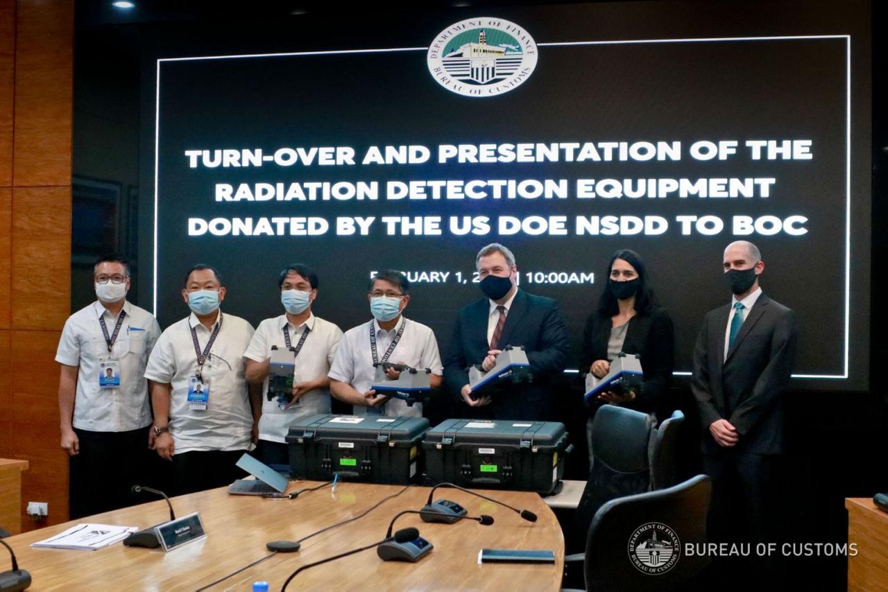 US gov't gives radiation detection equipment to PH's Bureau of Customs