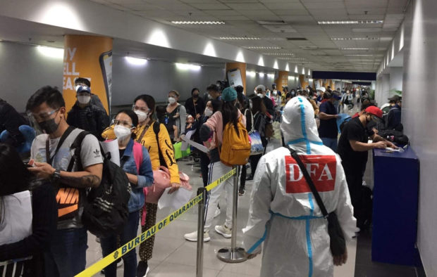 The Department of Foreign Affairs repatriates 374 Filipinos from the UAE. Photo from the DFA