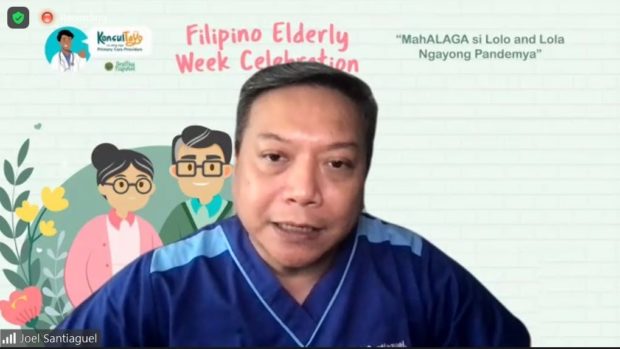 Elderly Filipino week immunization