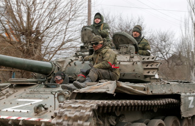 pro-Russia troops in ukraine