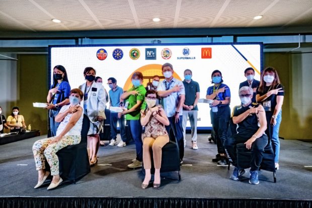 SM Supermalls, gov’t, to start offering second COVID-19 booster shots