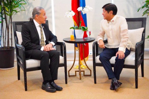United Nations Resident Coordinator in the Philippines Gustavo Gonzalez with President-elect Ferdinand "Bongbong" Marcos Jr. Image from BBM Media 