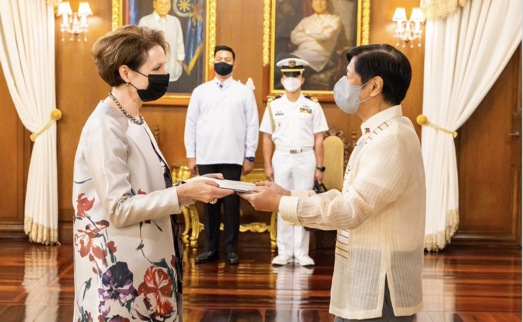 President Ferdinand “Bongbong” Marcos Jr. and new United States Ambassador to the Philippines MaryKay Carlson discussed Friday cooperation between the two countries in the economic and food security sector. 