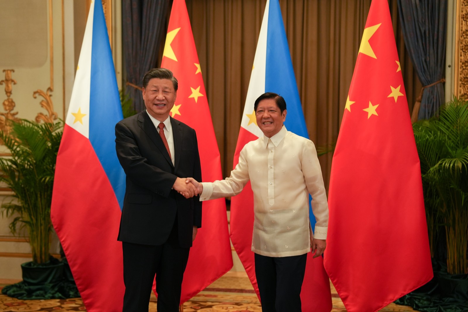Easily a highlight of President Marcos’ attendance at this year’s Asia-Pacifific Economic Cooperation (Apec) summit in Bangkok is his meeting with Chinese President Xi Jinping on Thursday night. The Palace has yet to say if the South China Sea dispute was discussed.