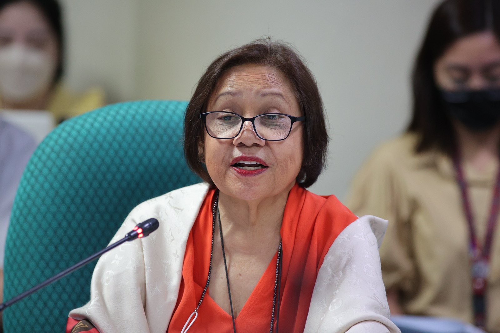 No one is born in the Philippines  without knowing  their parents, according Sen. Cynthia Villar.