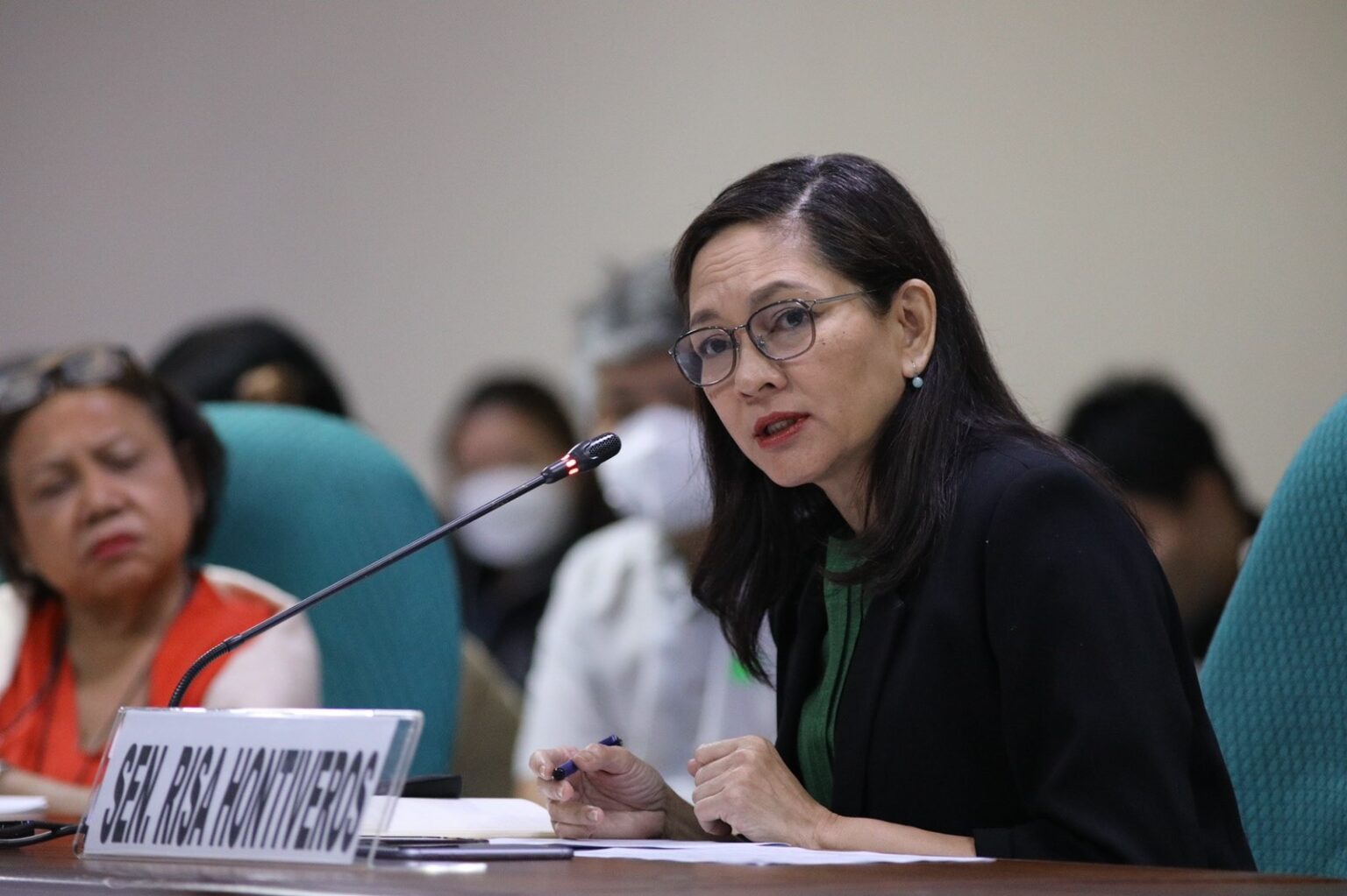 Hontiveros says Michael Yang's brother is in China