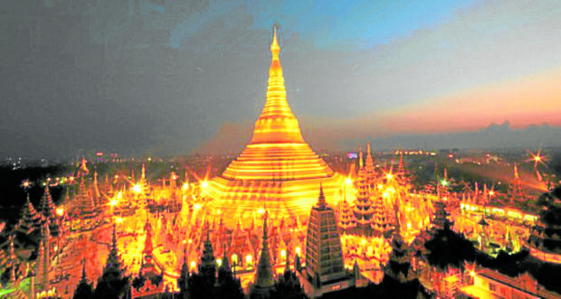 HOLIEST OF HOLIES The Shwedagon Pagoda remains resplendentin Yangon amid the turmoil caused by Myanmar’s ruling junta.
—SHWEDAGONPAGODA.COM