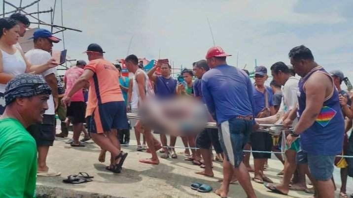 PCG says oil tanker registered in Marshall Islands rammed Filipino boat, killing 3 fishermen