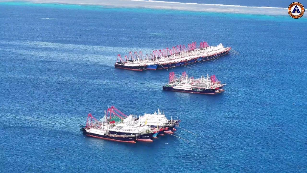 The Chinese vessels in Julian Felipe Reef appear to be unmanned, being left as a territorial demarcation, according to National Security Council (NSC) spokesperson Jonathan Malaya on Monday. 