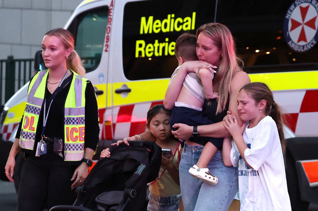 Five people were killed and several others injured -- including a small child -- when a knife-wielding attacker rampaged through a busy Sydney shopping center on Saturday, Australian police said.