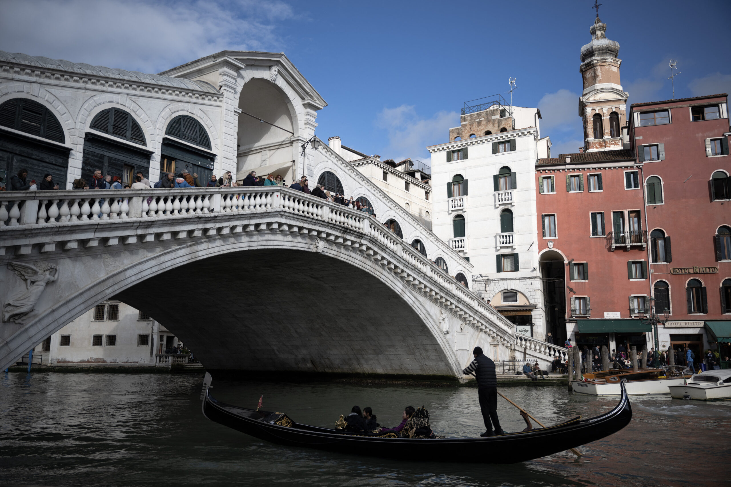 Battling mass tourism, Venice introduces day tickets