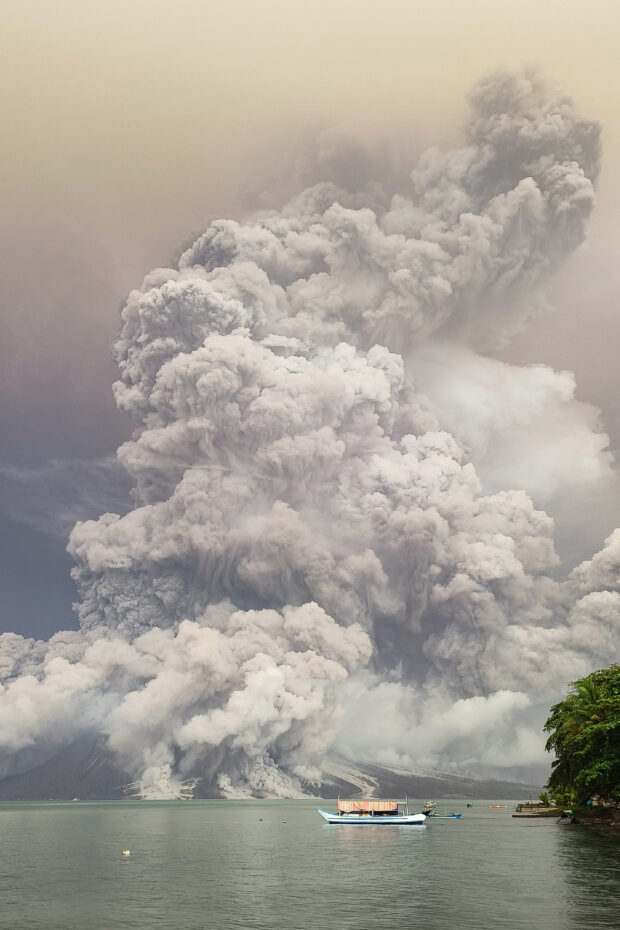 Indonesia's Mt. Ruang Erupts Again, Closes International Airport