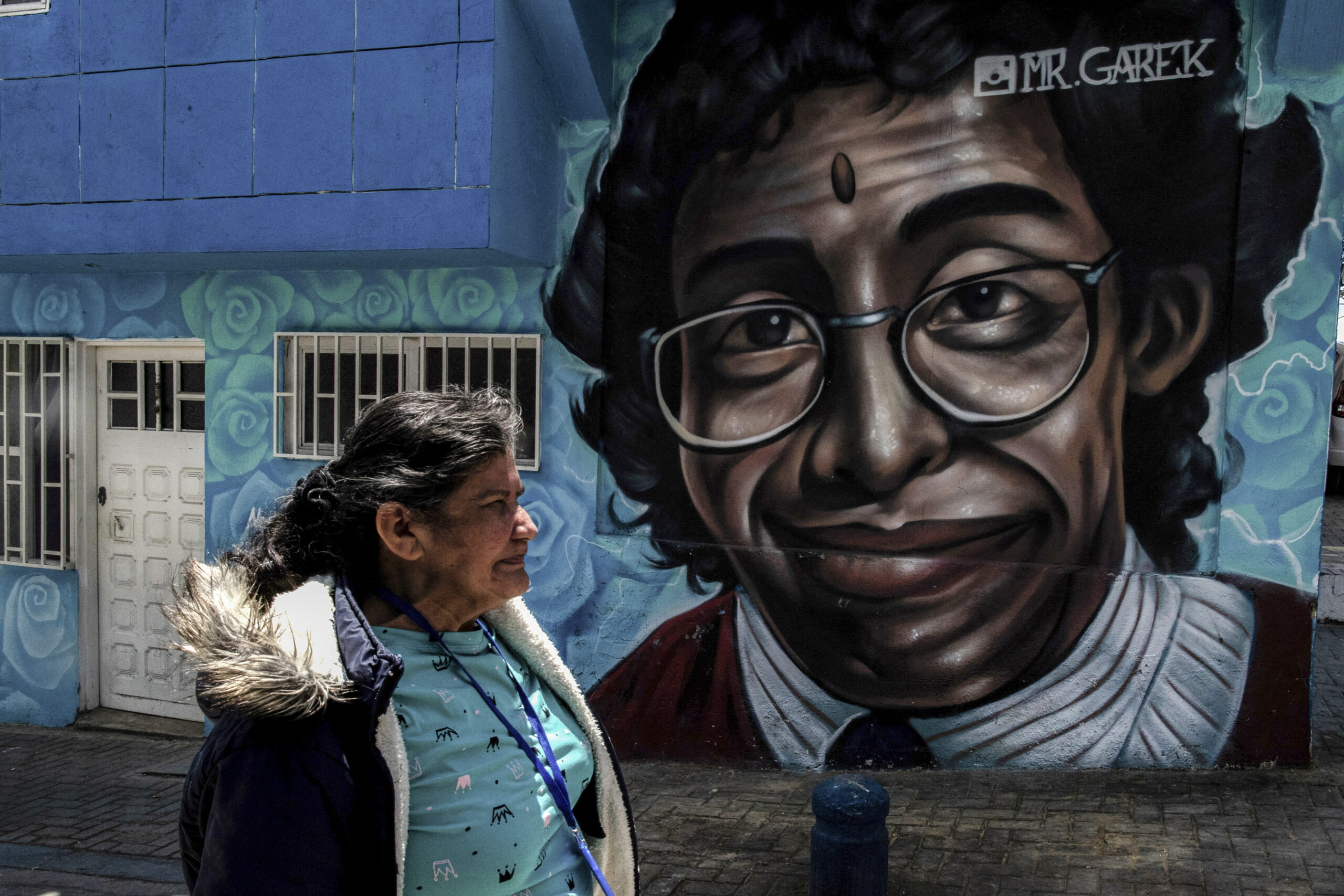 Poor Bogota suburb wows tourists with street art