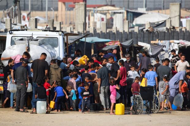 UN says 800,000 have fled fierce fighting in Rafah
