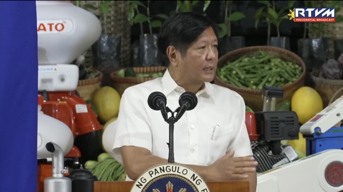 PHOTO: President Ferdinand Marcos Jr. delivers speech in Pampanga at the distribution of aid to Pampanga farmers and fisherfolk STORY: DILG task force formed to handle Pogo-linked crimes in C. Luzon – Marcos
