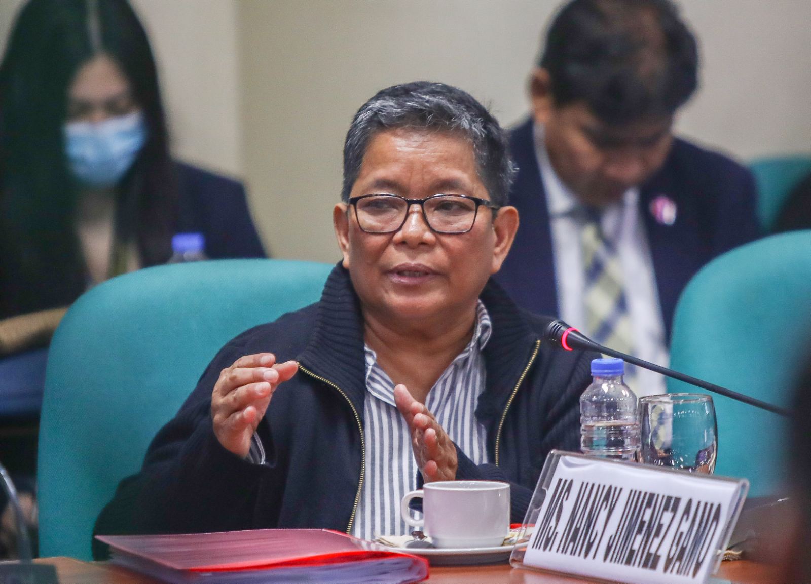 MAYOR GUO’S ACCOUNTANT ATTENDS HEARING: Nancy Gamo, the accountant of suspended Bamban, Tarlac Mayor Alice Guo, says she has done “freelance work” for Guo since 2012 after she was introduced to the mayor by the nephew of her former employer. During the 5th public hearing on the alleged illegal activities of Philippine Offshore Gaming Operators (POGOs) on July 29, 2024, Gamo confirmed that she did the paperwork for Guo’s businesses. Gamo has been staying in the Senate detention facility since she was served an arrest order on July 13, 2024 for her previous failure to attend the Senate inquiry. (Photo from the Senate Public Relations and Information Bureau)