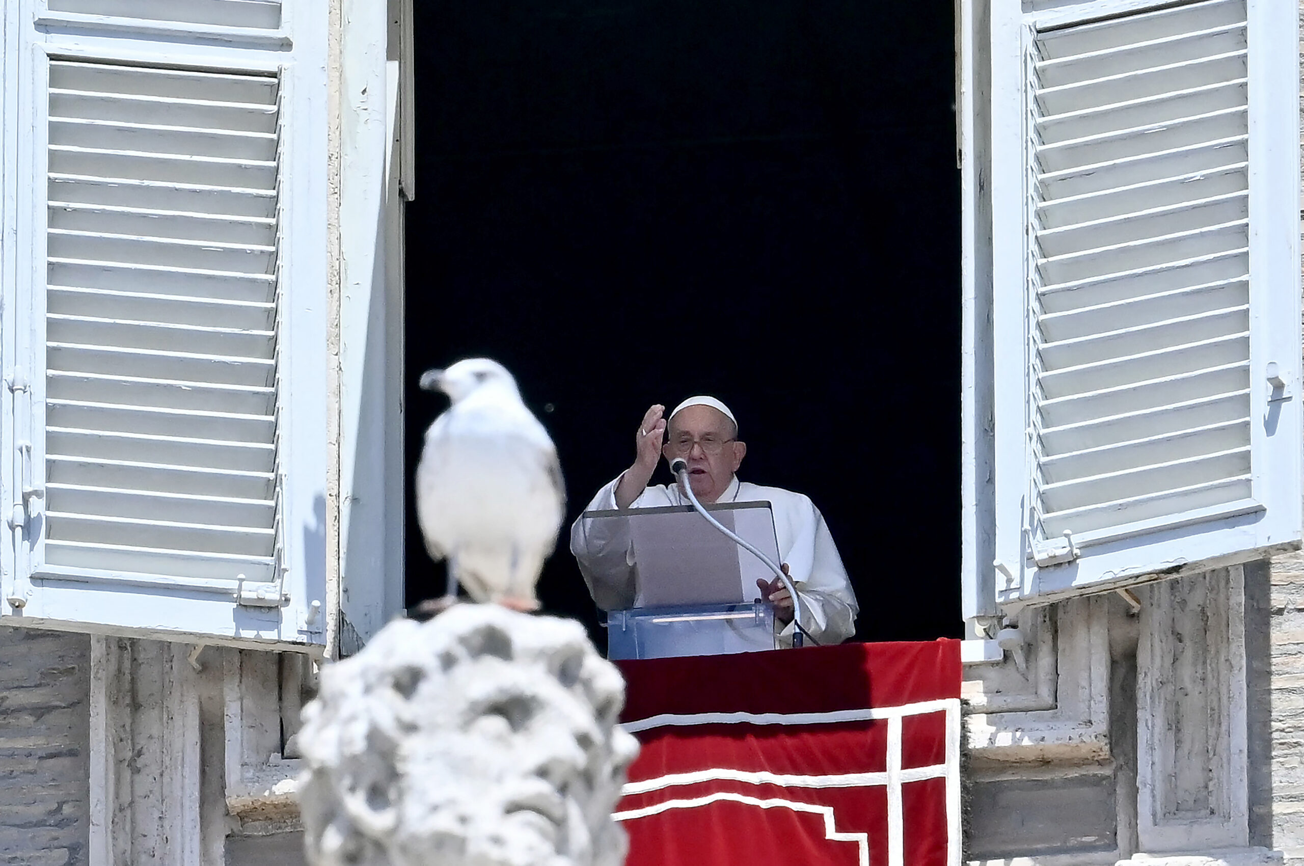 Pope Francis heads to Trieste in Italy to meet migrants