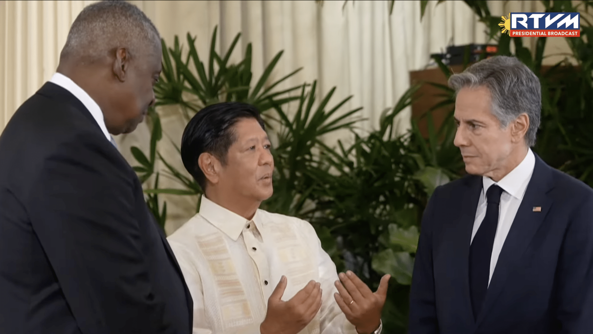 Marcos meets with Blinken, Austin at Malacañang