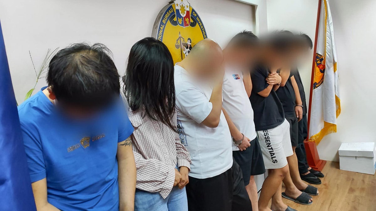 The National Bureau of Investigation arrested seven Chinese individuals for allegedly committing credit card fraud and bribing its agents. 