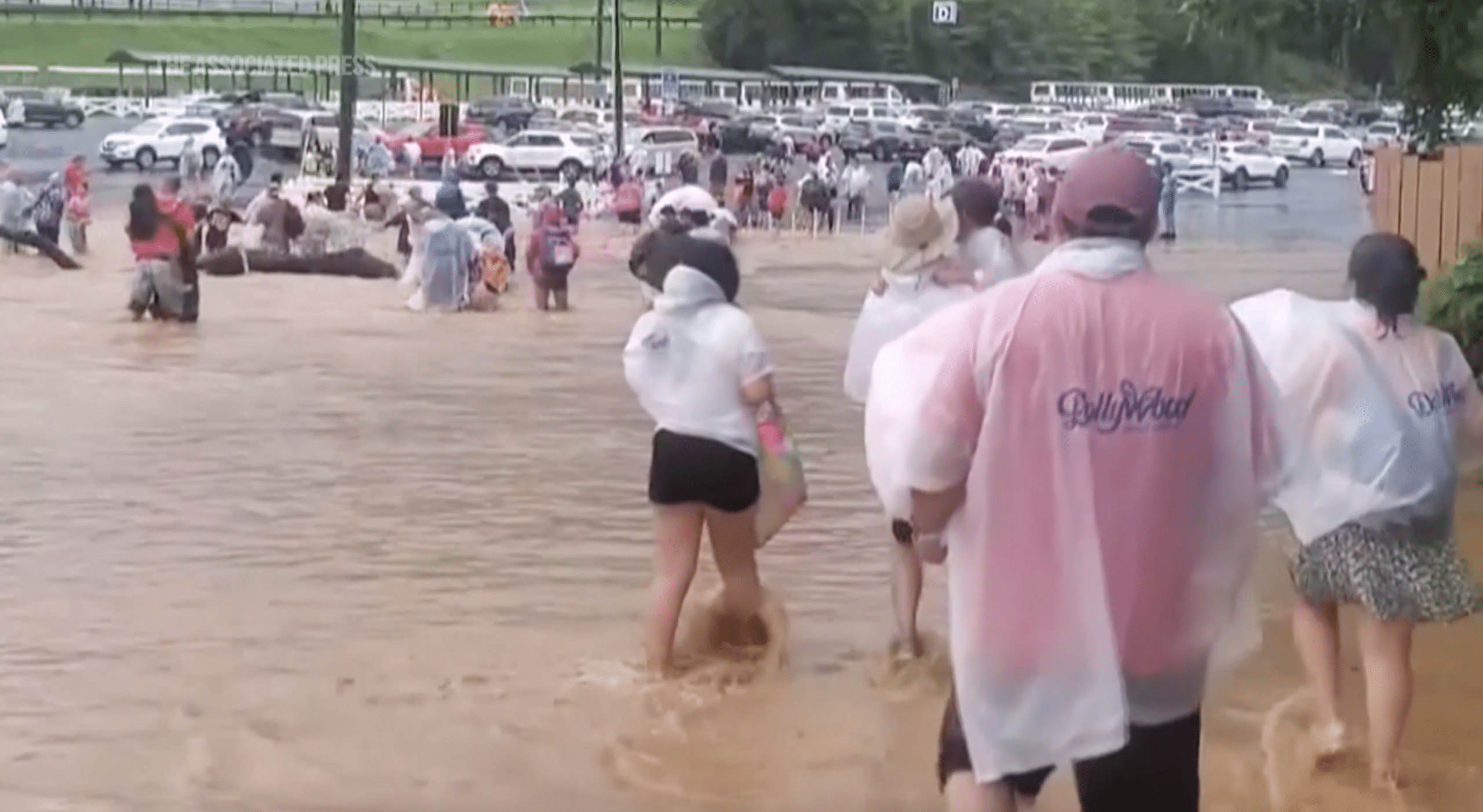 Storms bring flood to Dollywood amusement park in Tennessee