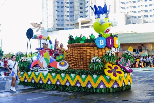 The BingoPlus Kadayawan-themed float as it drove along the parade route on August 18, featuring the BingoPlus Foundation logo at the side.