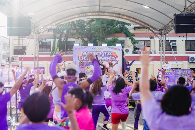 A shot of event-goers enjoying the high-energy Zumba exercises at Rizal Park.