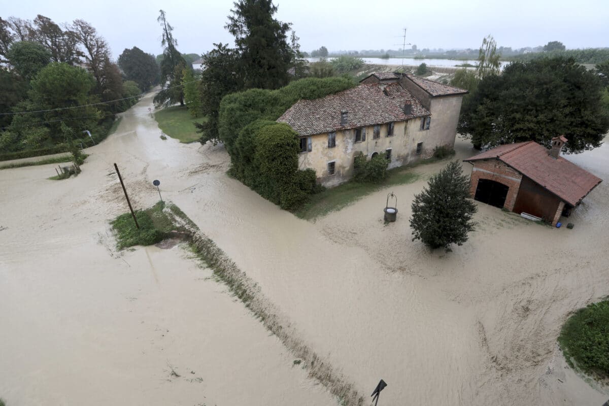 Floodhit regions in Central Europe will get billions in EU aid