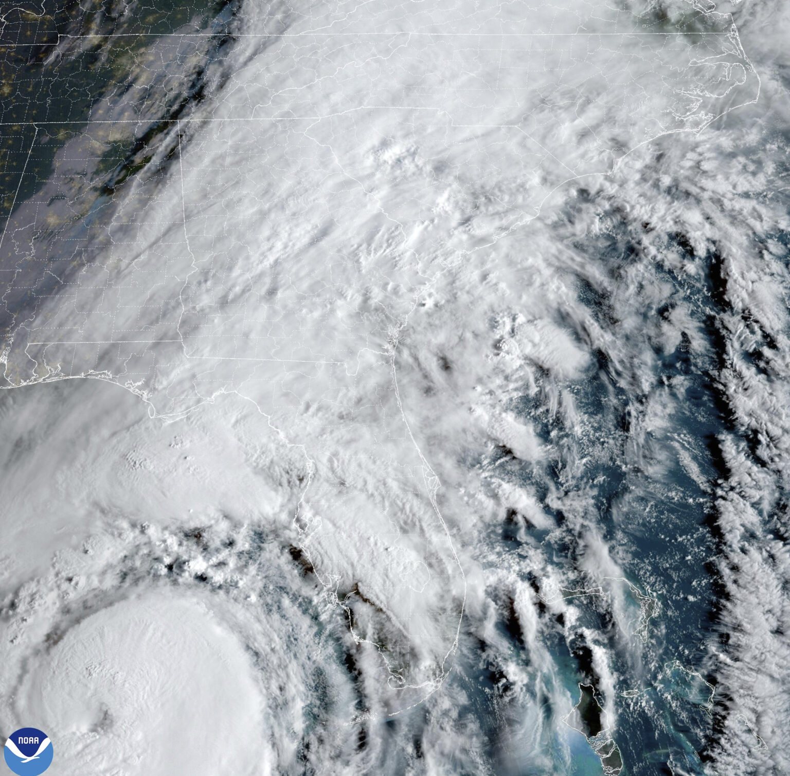 Helene races toward Florida as a major Category 3 storm