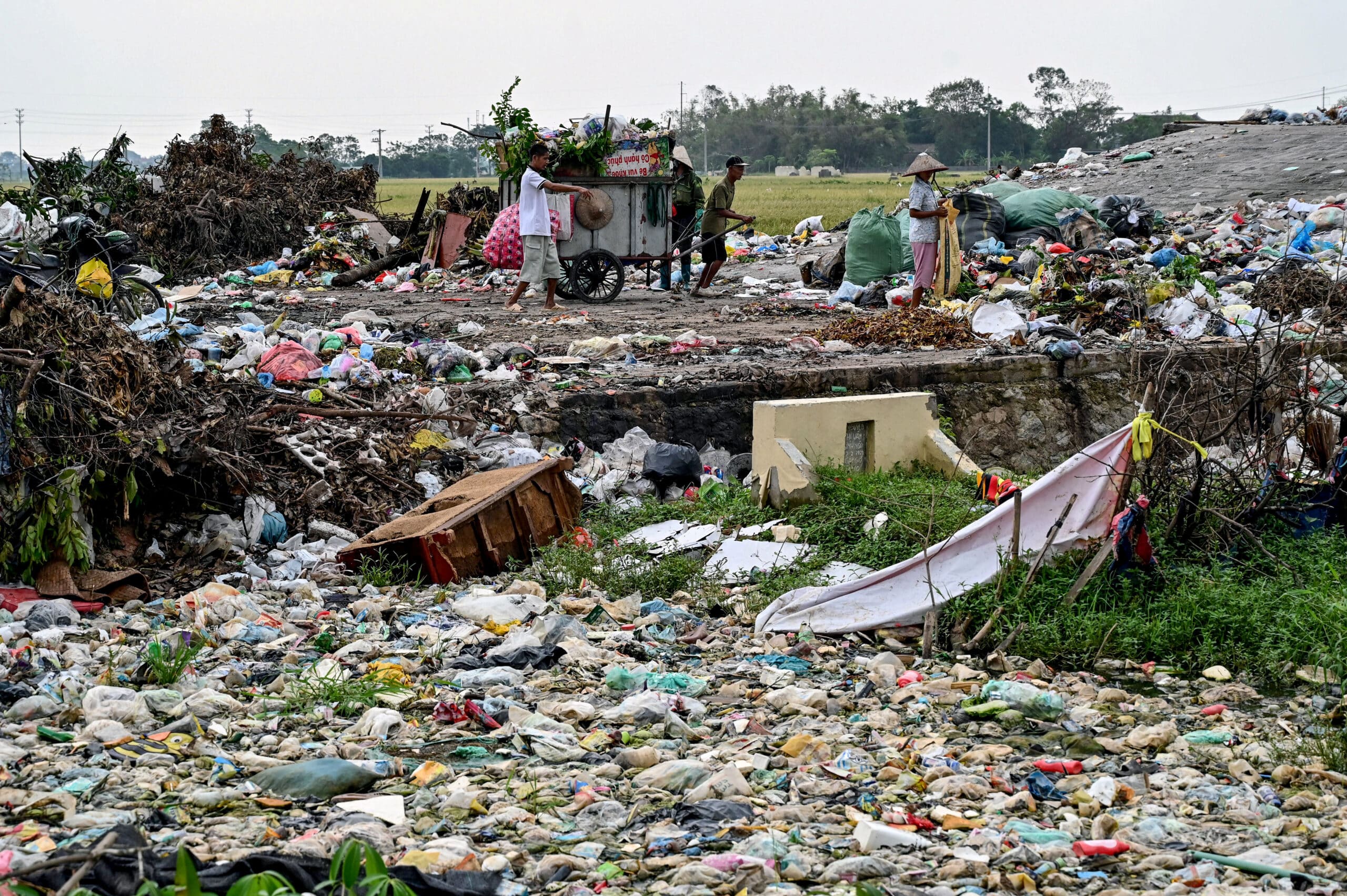 How single-use plastic still rules the world