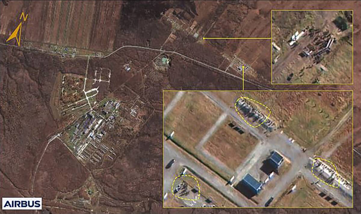 This handout from South Korea's National Intelligence Service released on October 18, 2024 shows a satellite image by Airbus Defence and Space of Russia's Khabarovsk military facility, where the NIS said North Korean personnel gathered within the training ground on October 16, 2024. - North Korea has decided to send a "large-scale" troop deployment to Russia to support their war in Ukraine, with 1,500 special forces already in country and training before, Seoul's spy agency said on October 18. (Photo by Handout / various sources / AFP) / -----EDITORS NOTE --- RESTRICTED TO EDITORIAL USE - MANDATORY CREDIT "AFP PHOTO / AIRBUS DEFENCE AND SPACE VIA SOUTH KOREA'S NATION