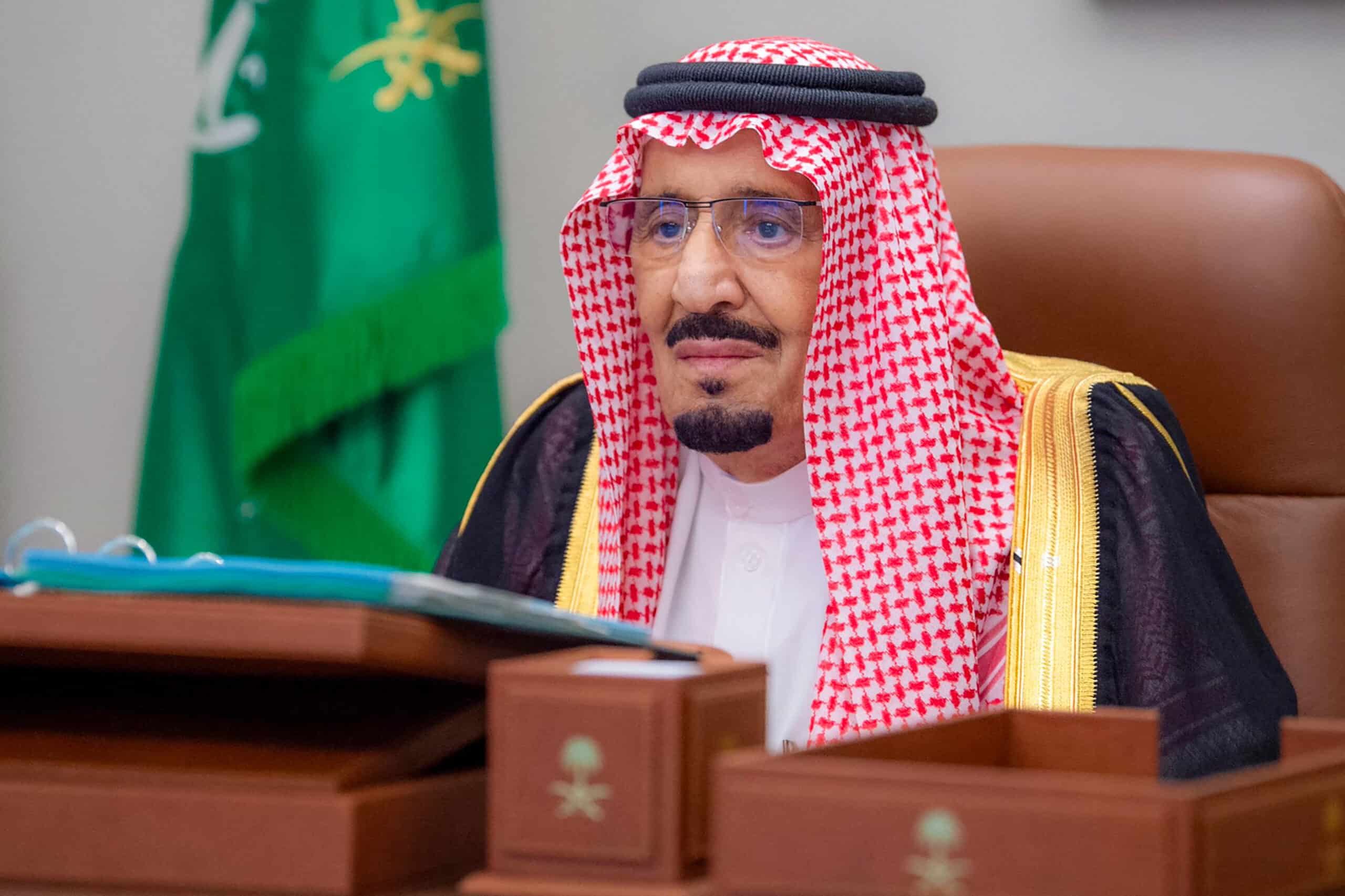 Saudi king to undergo medical tests for lung infection – royal court