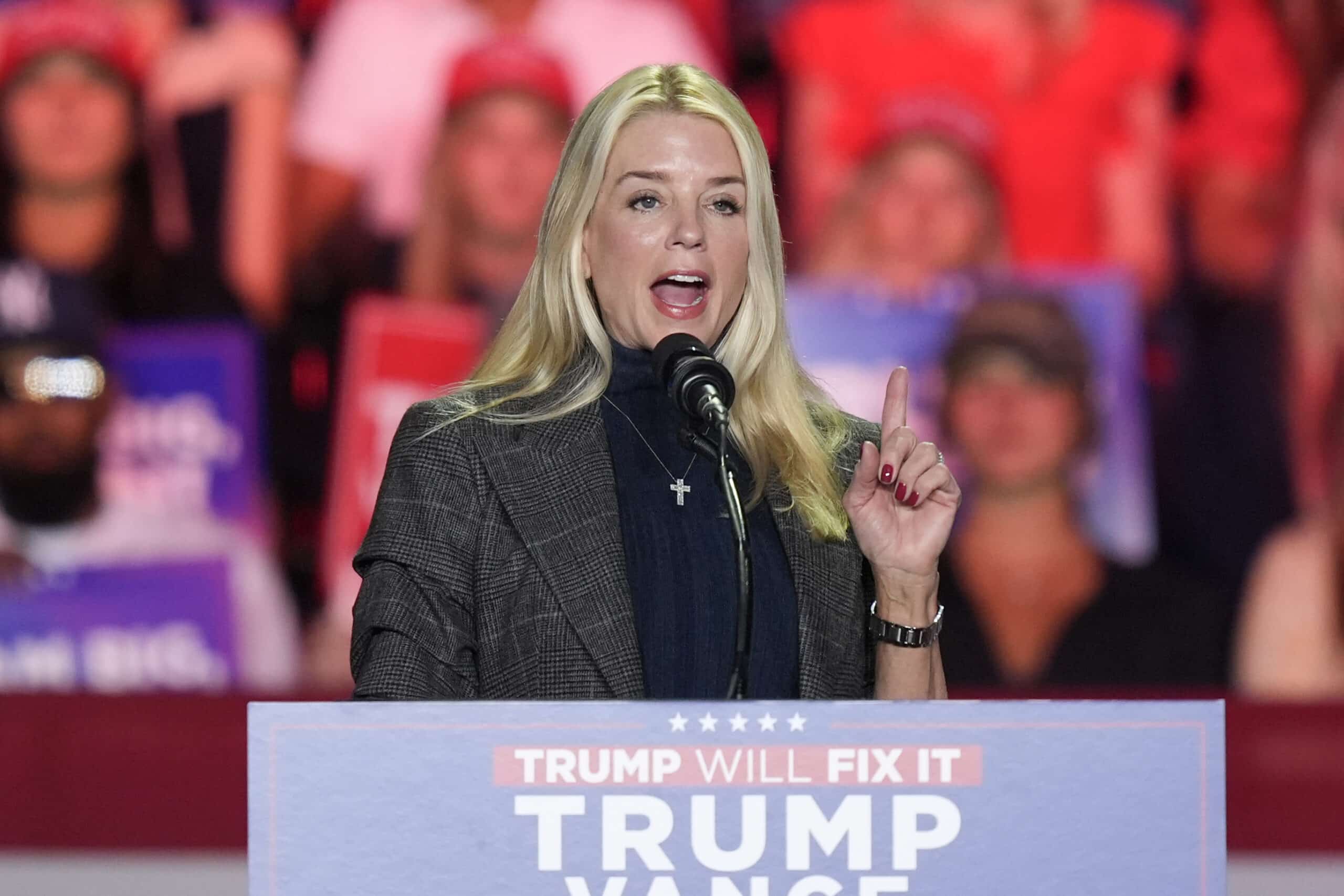 Trump picks Pam Bondi for attorney general after Gaetz withdraws