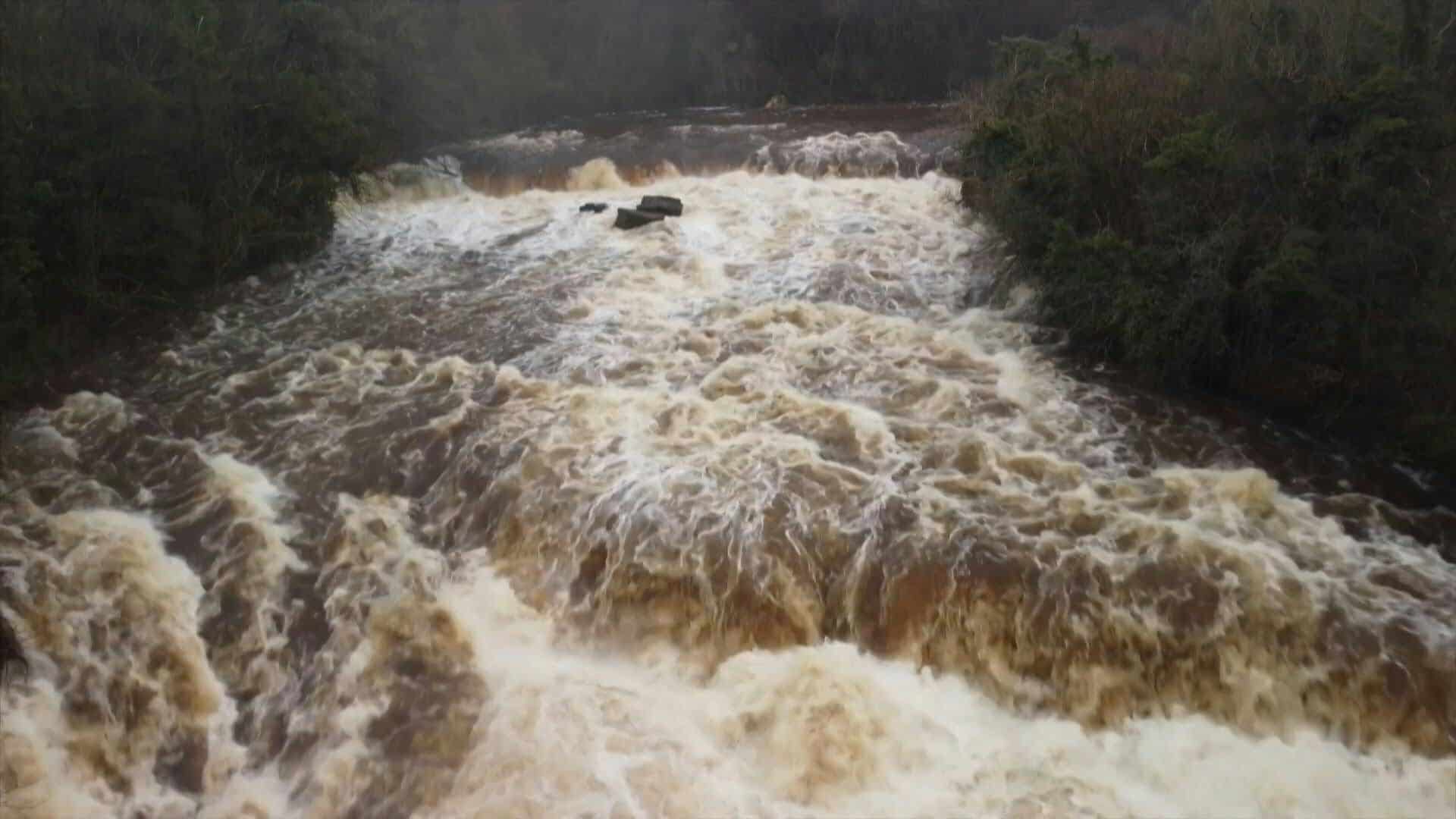 Storm Bert bring widespread flooding in Britain